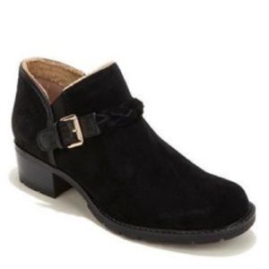 Sporto amber black suede ankle boots